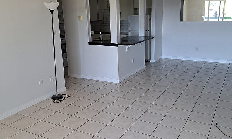 A Beautiful 2 Bedroo...
