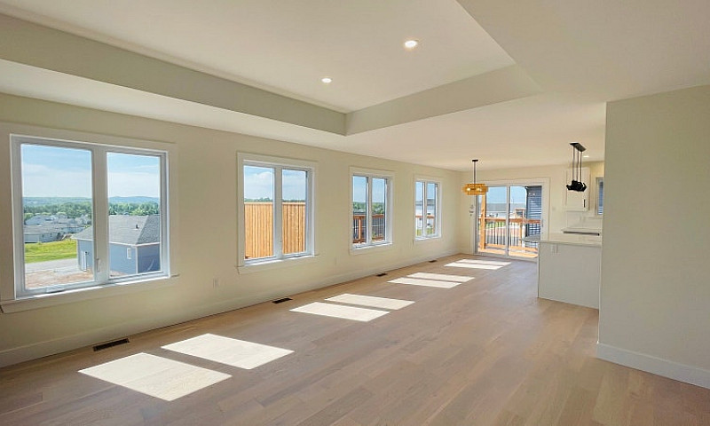 5Bed 3Bath New Const...