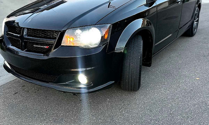 2018 Dodge Grand Car...