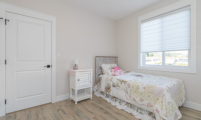 3-Bedroom, 2-Bathroo...
