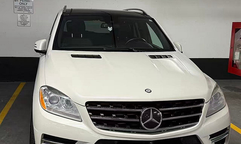 Mercedes-Benz Ml350D...