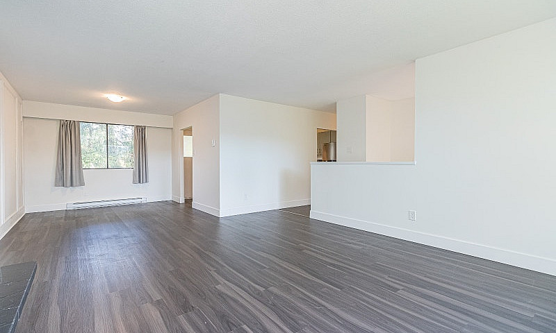 1400 Townsite Road, ...