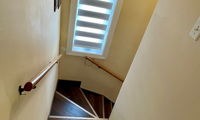 Top Floor Unit For R...