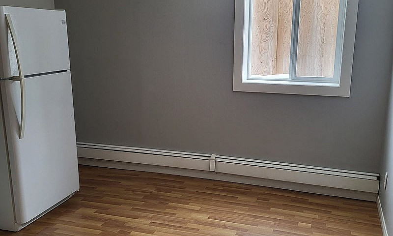 Apartments In Calmar...