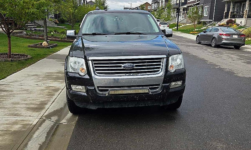 2010 Ford Explorer...