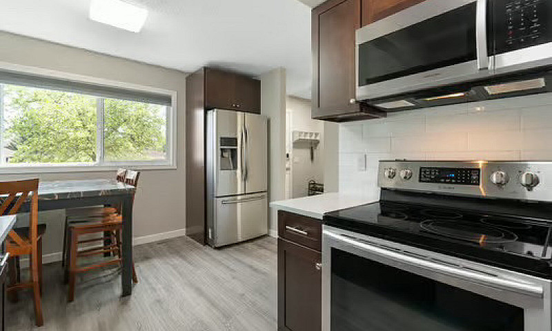 Deer Run Townhouse F...