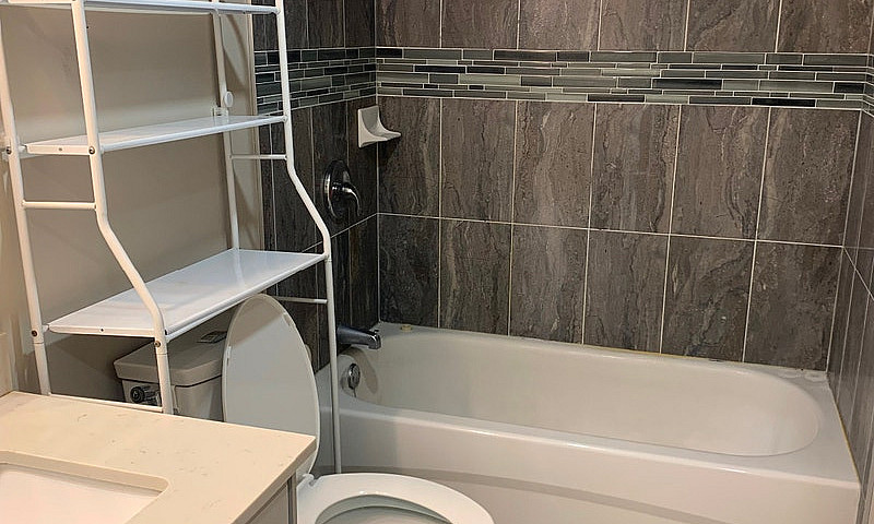 Spacious 2 Bedroom 1...