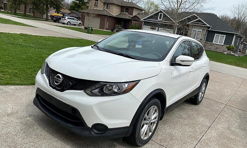 2017 Nissan Qashqai...