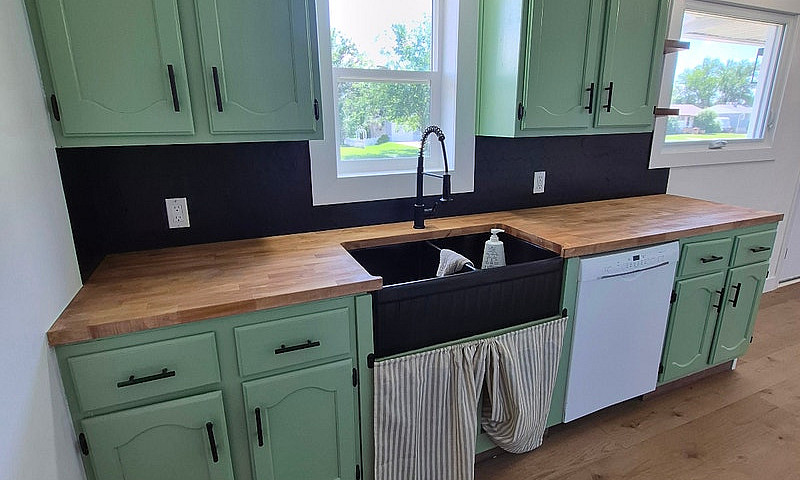 Renovated 3 Bed, 2 B...