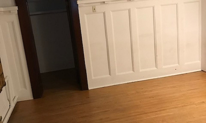 1 Br Apartment Avail...