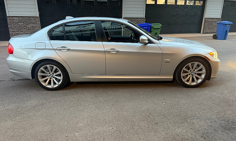 2010 Bmw 335-Xdrive ...