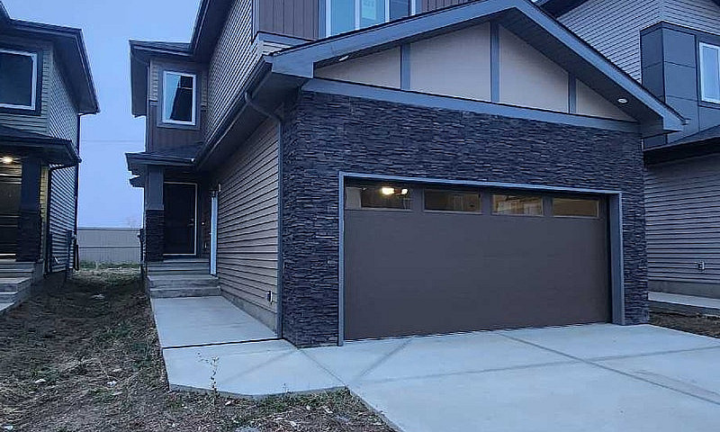 Leduc House For Rent...