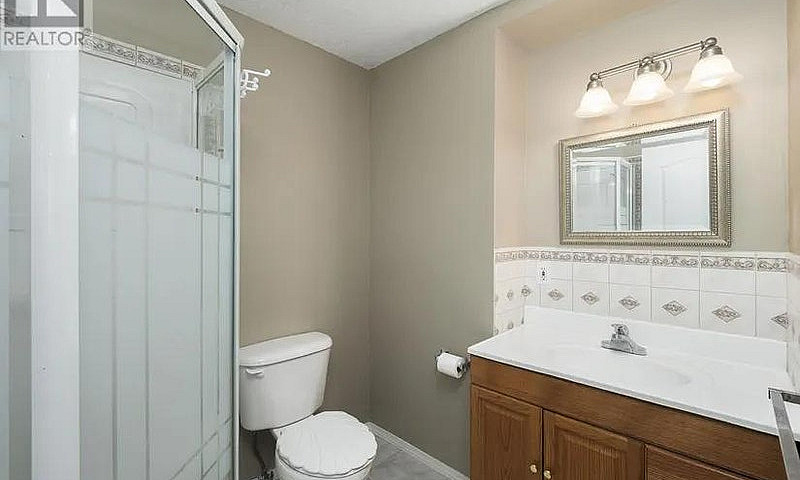 1 Bed 1 Bath House...