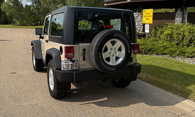 2018 Jeep Wrangler J...
