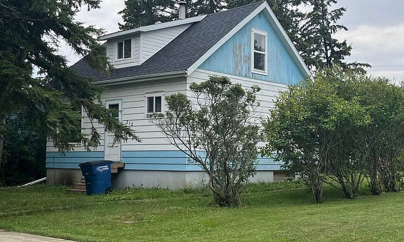 Three Bedroom House ...