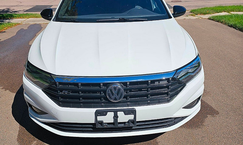 2021 Volkswagen Jett...