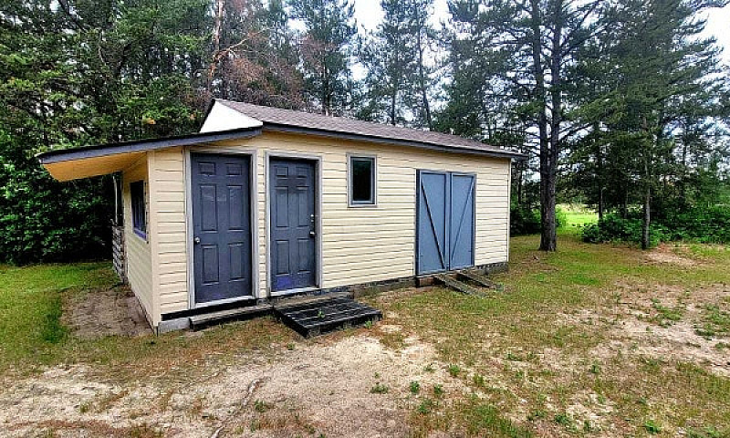 Hobby Farm On 80 Acr...