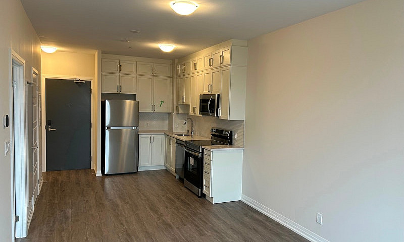 Almost New 1 Bedroom...