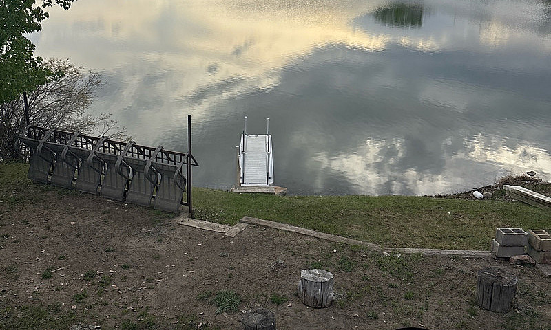 Lakefront Cabin At C...