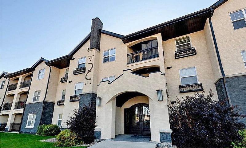 2 Bed 2 Bath Condo F...
