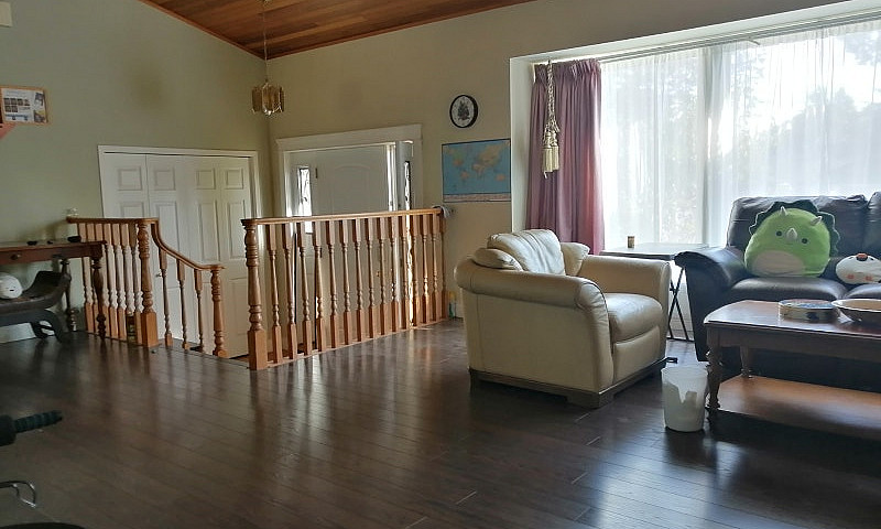  Furnished 3-Bedroom...