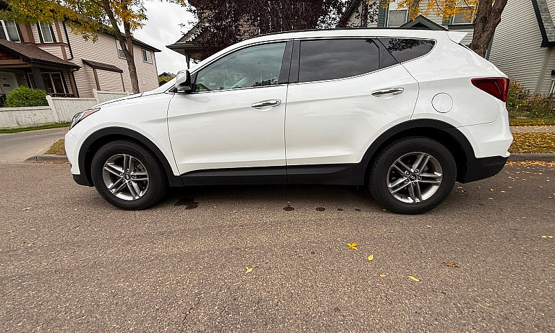 2018 Hyundai Santa F...