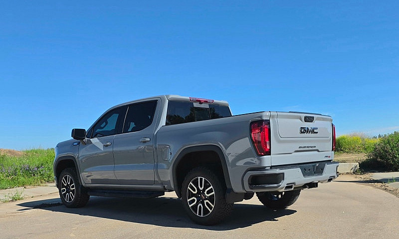 2025 Gmc Sierra...