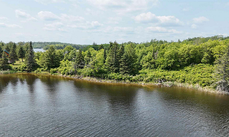 Lot 13 Big Narrows -...