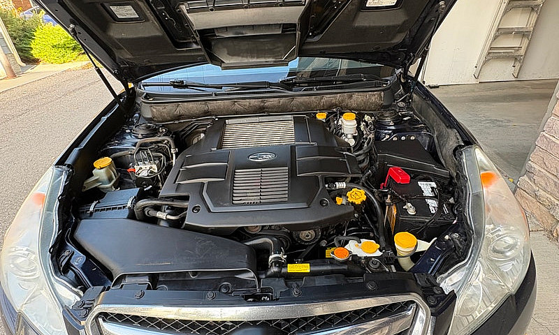 Rare 2012 Subaru Leg...