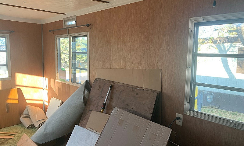 Mobile Home In Carol...