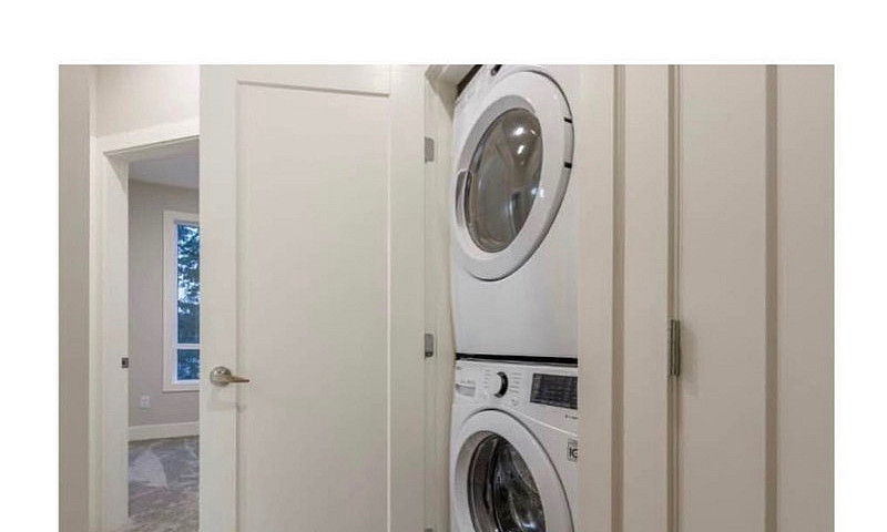 2 Bedroom, 2.5 Bathr...