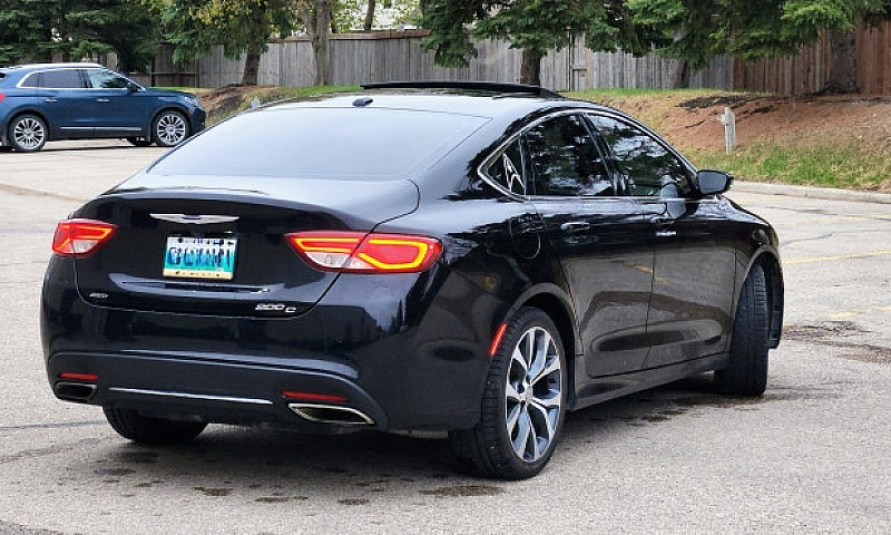 2015 Chrysler 200C V...