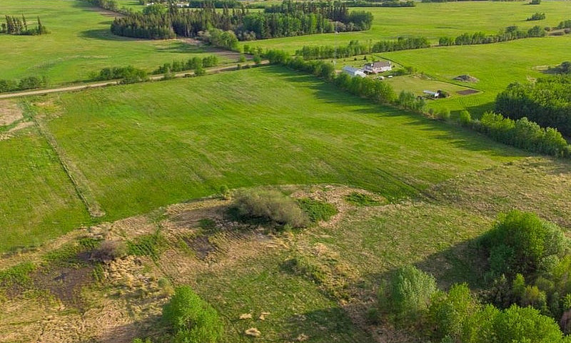 Golden Sands Acreage...