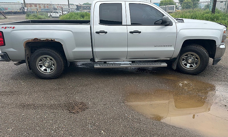 2016 Chevy Silverado...