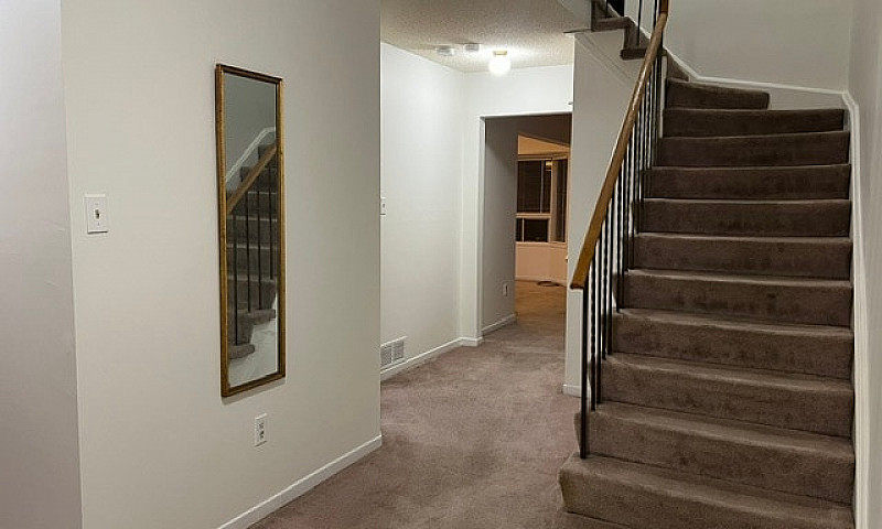 Spotless 3 Bed Detac...