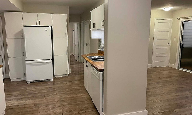 10 Bed- 4 Bath, Two ...