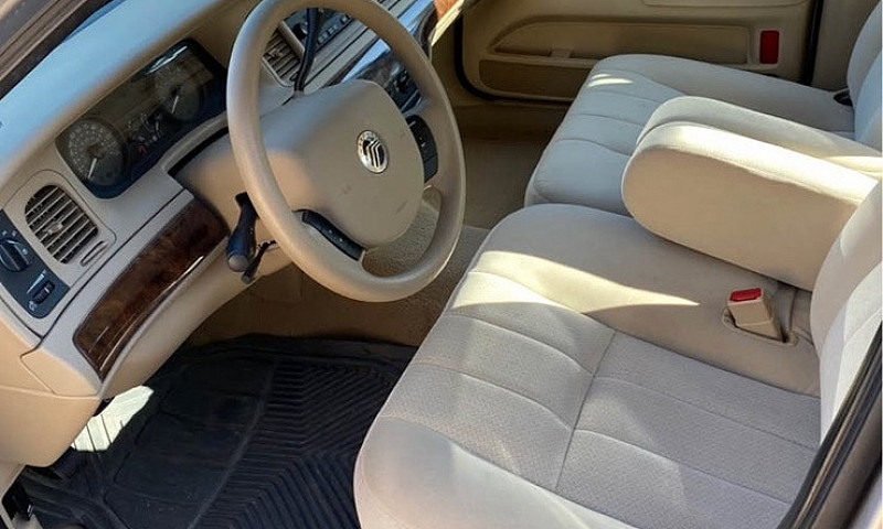 2008 Mercury Grand M...