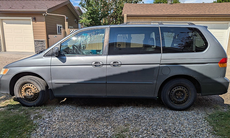 2002 Honda Odyssey...