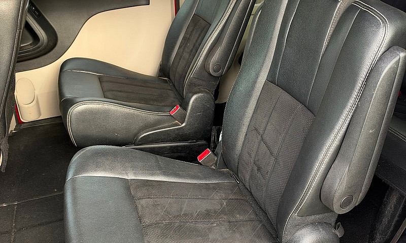 Dodge Grand Caravan ...