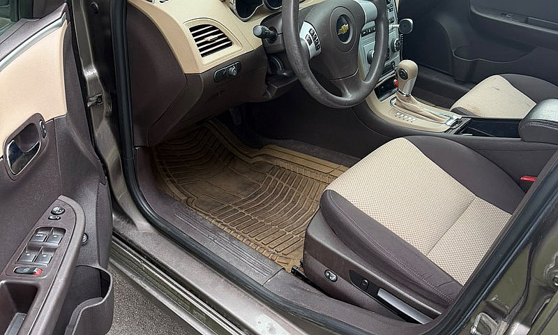 2011 Chevrolet Malib...