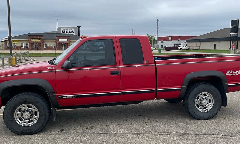 1997 Chevy K2500...