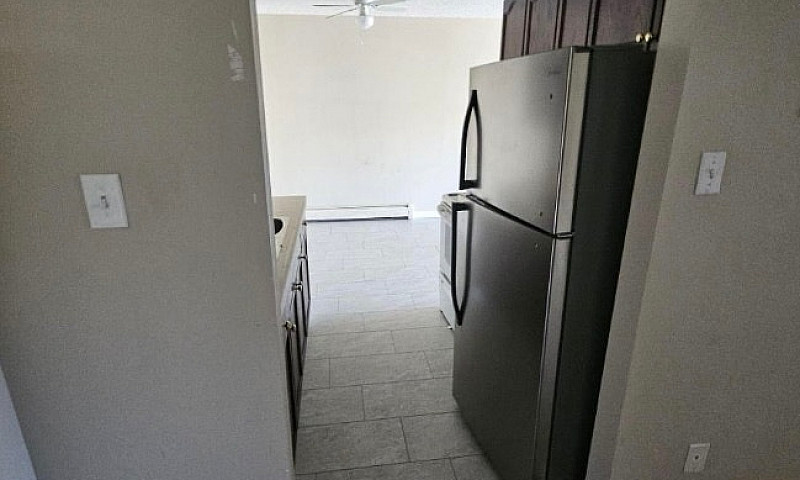 Apartment Condo For ...