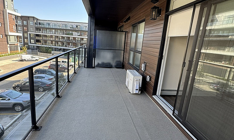 Brand New 2 Bed, 1 B...