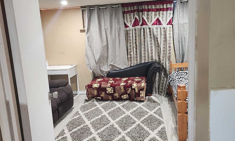 Private Basement For...