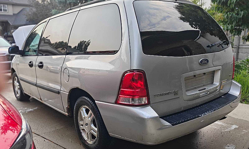 Ford Freestar 2007...
