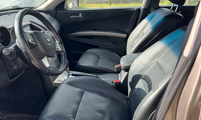 2004 Nissan Maxima S...