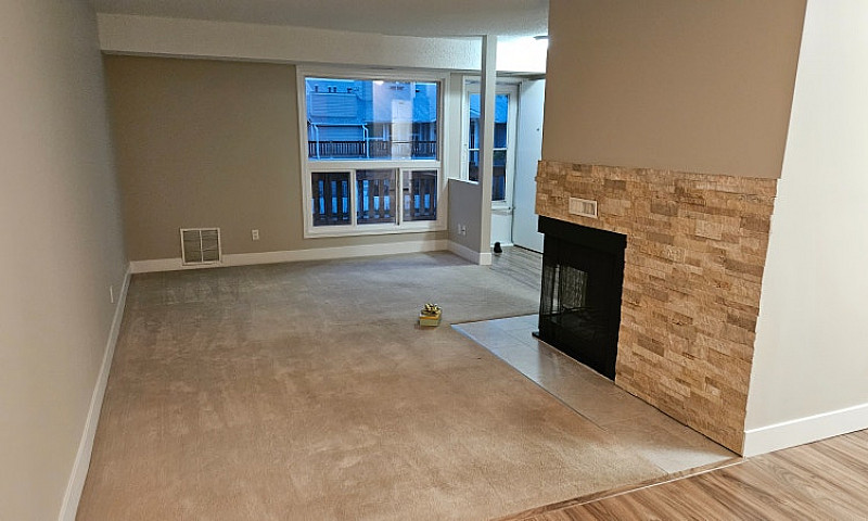 3 Bedrooms Condo Eme...