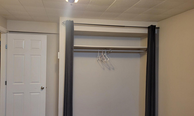 2 Bedroom Spacious S...