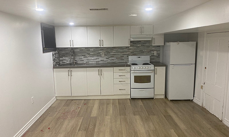 2 Bed Room Basement ...