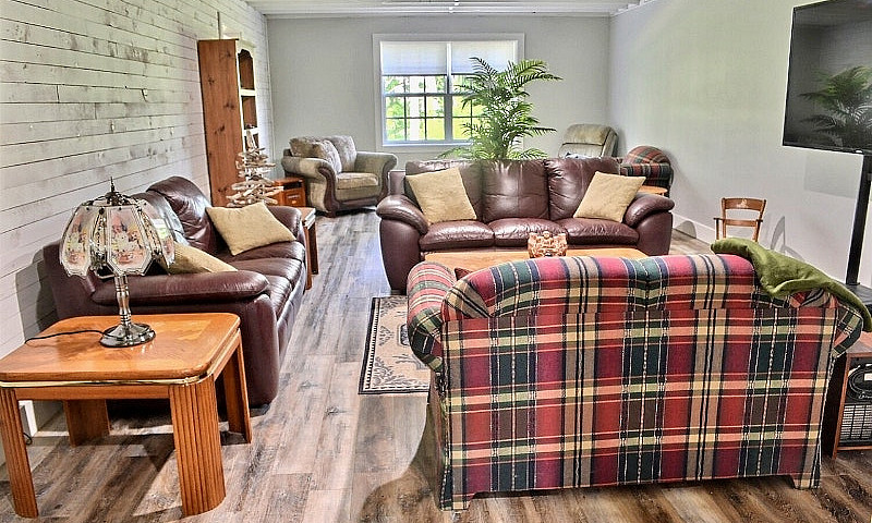Executive Home, In S...